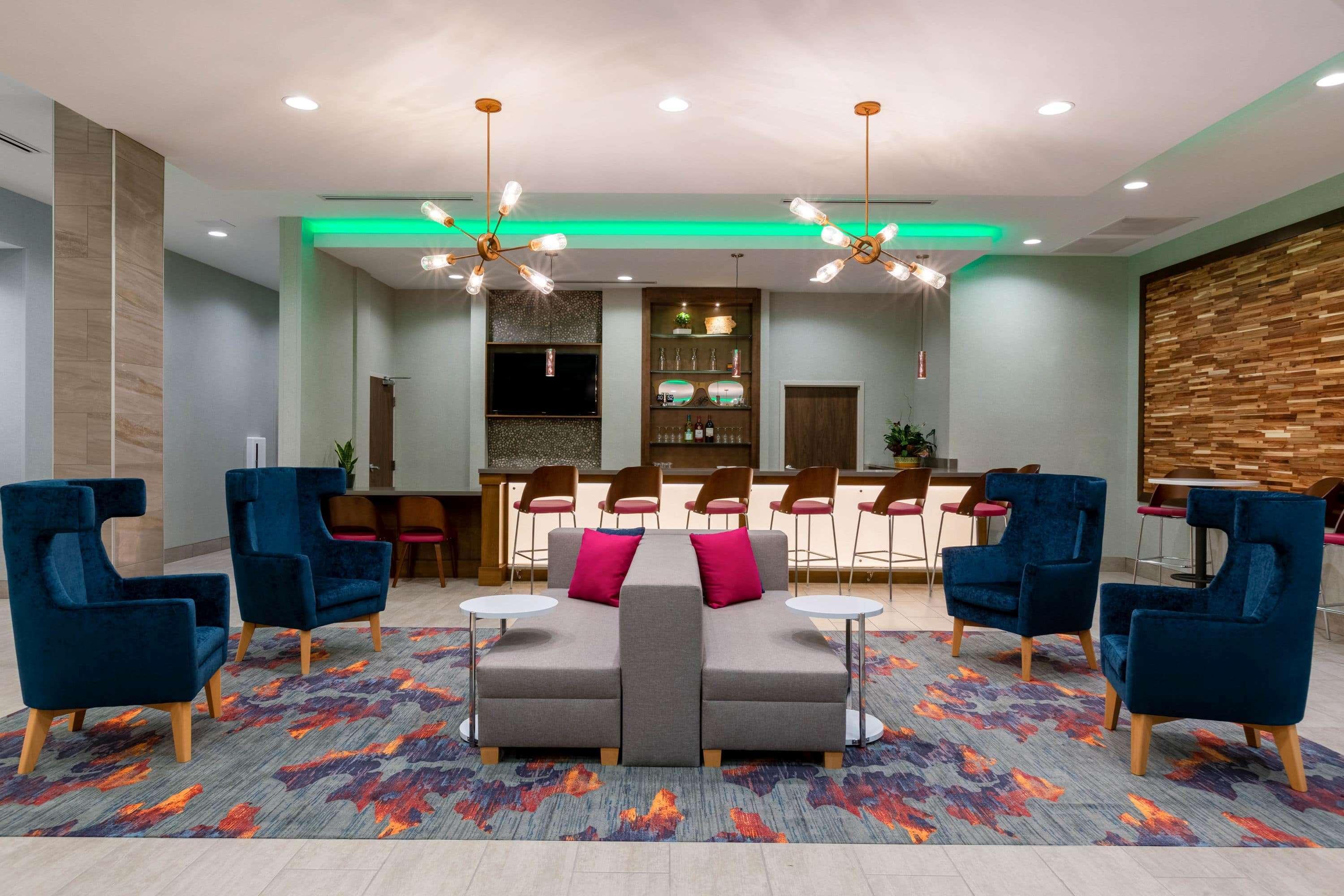 La Quinta By Wyndham Altoona Des Moines Hotel Bagian luar foto