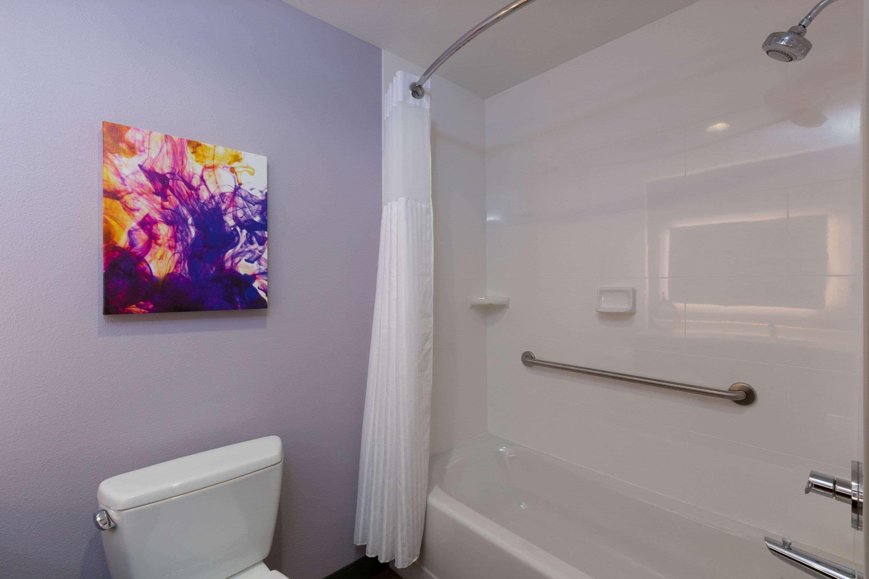 La Quinta By Wyndham Altoona Des Moines Hotel Bagian luar foto
